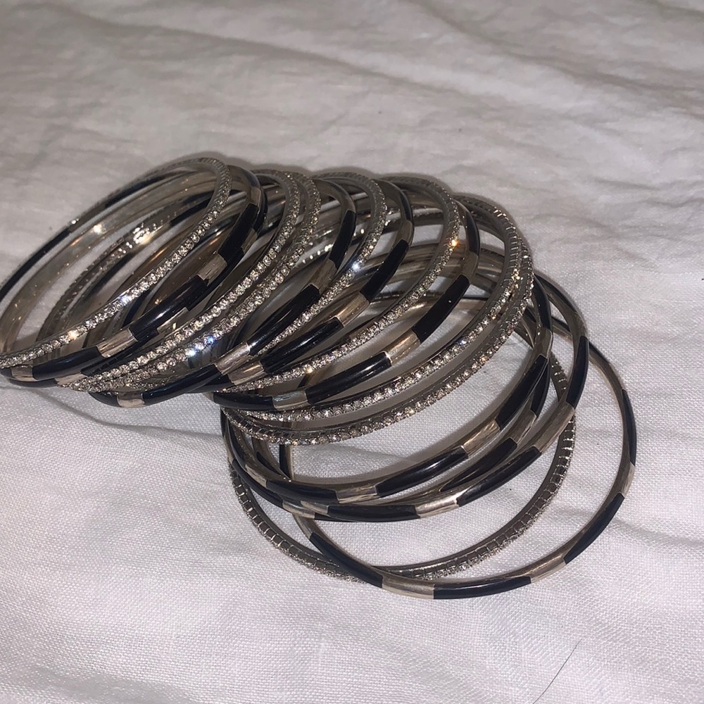 bracelets !
